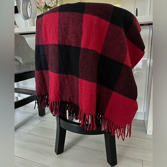 Tessilechiti Other - Tessilechiti Throw Blanket Buffalo Plaid Farm New With Tag 51” x 67” ITALY